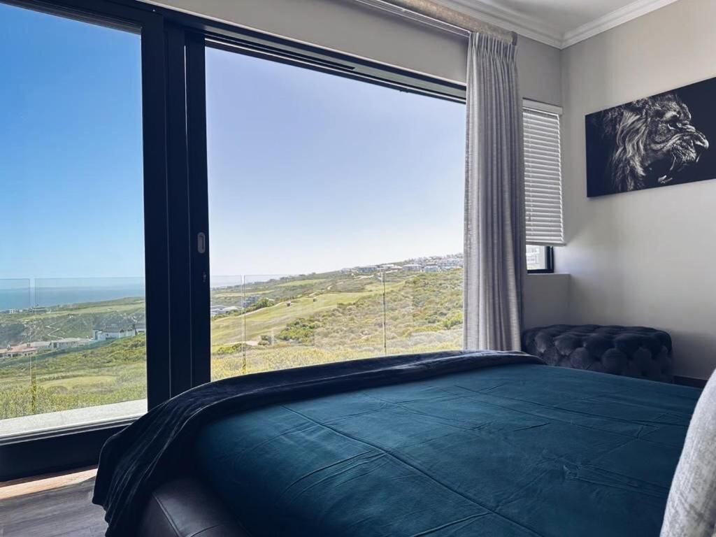 Luxury Home Located On Pinnacle Point Golf Estate Моссел-Бей Экстерьер фото